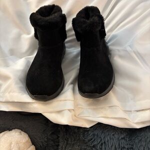 Skechers Black Ankle Booties with Fur Trim